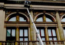 ČNB ani nyní sazby nezvedla. Inflace v ČR je pátá nejvyšší v EU CNB