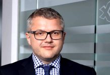 Analytik: Daně musí jít nahoru, jinak přijde bankrot dane