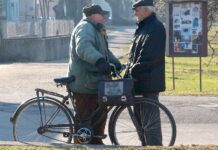 MPSV chce slevu pro pracující důchodce i příplatek za home office duchodcu