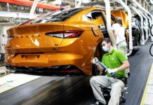 Ekonomiku ve 3. čtvrtletí nepodržela vláda, podržel ji průmysl ekonomiku