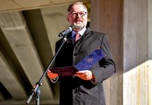 Vládní dluh roste. Aktuálně činí 2,828 bilionu korun