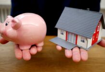 Lidé mají více rozumu než stát. Zadlužují se pomaleji zadluzuji