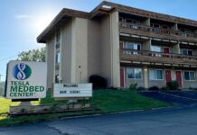 V USA se rozjel byznys se zázračnými postelemi Tesla Tesla