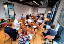 I drahé hypotéky lidé splácejí. Ceny nemovitostí tak klesají jen mírně ceny_nemovitosti