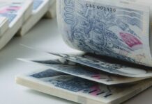 Ministerstvo financí: V recesi jsme už teď. Zaměstnanost se udrží financi