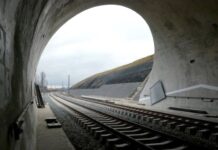 Počet veřejných stavebních zakázek klesá. Některé stát i zrušil zakazek