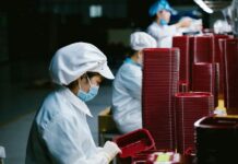 Čína hlásí za první čtvrtletí 4,5% růst HDP HDP