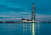 EU stojí před rozhodnutím zákazu dovozu LNG z Ruska ruskeho