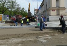 80 procent polských firem zaměstnává Ukrajince ukrajince