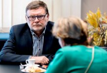 O státní příspěvek ve spoření na penzi přijde skoro milion lidí statni