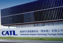 Čínské firmy místo akvizic posilují v zahraničí vlastní výrobu cinske