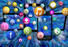 Policie v Česku tajně šmíruje lidi, varují pirátští poslanci piratsti