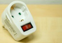 ERÚ varuje před automatickým prodlužováním smluv na energie ERU