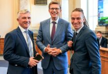 Vláda podpoří vysokorychlostní tratě a přivede nové cizince Vlada