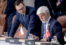 ČR má nové velvyslance a vůbec prvního velvyslance v Kosovu Kosovu