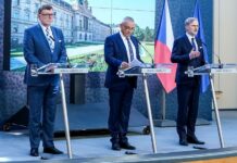 Vláda koupí zásobníky plynu a výrazně méně si půjčí od EK vlada