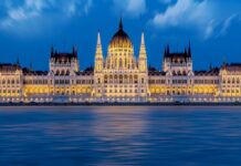 Maďarská i polská ekonomika překvapila propadem ekonomika