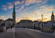 Švýcaři se za nájemní bydlení nestydí. Vlastní bydlení je drahé bydleni