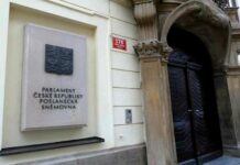 Poslanci schválili změny ve spoření na penzi i pojištění dlouhodobé péče sporeni_na_penzi