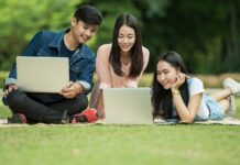 Cizinci do 18 let z třetích zemí musí mít zdravotní pojištění pojisteni