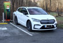 Češi nemají na to, aby přesedali z dvacetiletých aut do nových aut