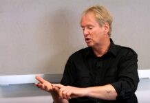 Michálek: V Londýně či New Yorku je koruna Mickey Mouse money koruna