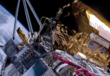 Odysseus úspěšně přistál na Měsíci. Intuitive Machines oslavuje odysseus