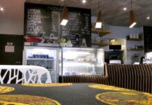 Maloobchodní tržby za potraviny stouply poprvé po dvaceti měsících maloobchodni