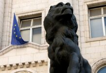 Bulharsko kvůli inflaci opět odkládá vstup do eurozóny