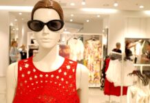 Češi se ve spotřebě vrátili do roku 2019, ukazují tržby obchodníků trzby