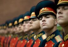 Hovoříme jménem všech Rusů… Emigrujte! Vyzývá Rusy v Rusku Free Russia Rusu