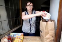 Romové, cizinci a děti jsou nejčastějšími klienty potravinových bank potravinovych_bank