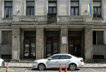 Český státní dluh stoupl o 96,2 miliardy korun na 3,207 bil. Kč dluh