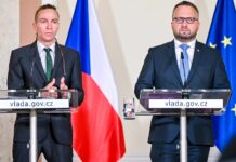 Zákaz prodeje o svátcích rozděluje vládu. Jedni chtějí otevřít, druzí zavřít zakaz_prodeje