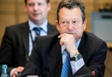 My přece nemáme zájem se pustit s Číňany do křížku, říká Ivan Hodáč Ivan_Hodac