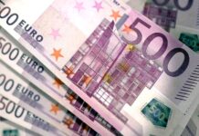 Zahraniční dluh ČR meziročně stoupl o 370,5 miliardy korun dluh