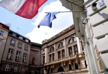 ECB opět snížila úroky. V EU klesají ceny elektřiny, ale ne v ČR uroky