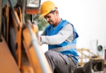 Příchod Ukrajinců vrhl tuzemský pracovní trh o několik let zpět Ukrajincu