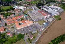 Philip Morris investuje do výroby nikotinových sáčků. Užívají je i děti Philip_Morris