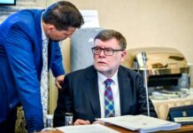 Ministr Stanjura narychlo prosazuje centrální nákupy léků nakupy