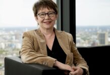 EBRD zhoršila odhad růstu české ekonomiky. Favorizuje Polsko EBRD