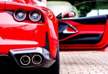 Akcie: Amazon je na dně a Ferrari na vrcholu. Proč? akcie