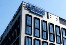 Amundi zkoumala využívání online investování v Česku i ve světě amundi