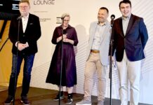 Glosa: Petře, Zbyňku, Evo, Pavle, Vítku, máte pohodu? Určitě ano pohoda