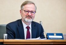 Neziskovky vyzvaly Fialu, aby odsoudil postup Izraele v Gaze Izraele