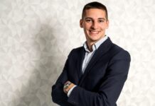 Jeho plán je koupit stránky OnlyFans. A ty pak okamžitě zavřít onlyFans