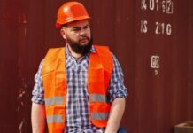 HDP USA roste o 3,8 procenta. Je za tím vyšší spotřeba domácností USA