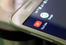 Buffettova Berkshire Hathaway nakoupila akcie Googlu Berkshire_Hathaway