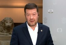 Česko na jednání NATO pojede. Ale cestovka jménem Sněmovna končí Snemovna