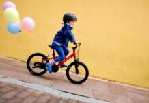 Praktické „finanční projekty“, které naučí děti skutečné hodnotě peněz deti